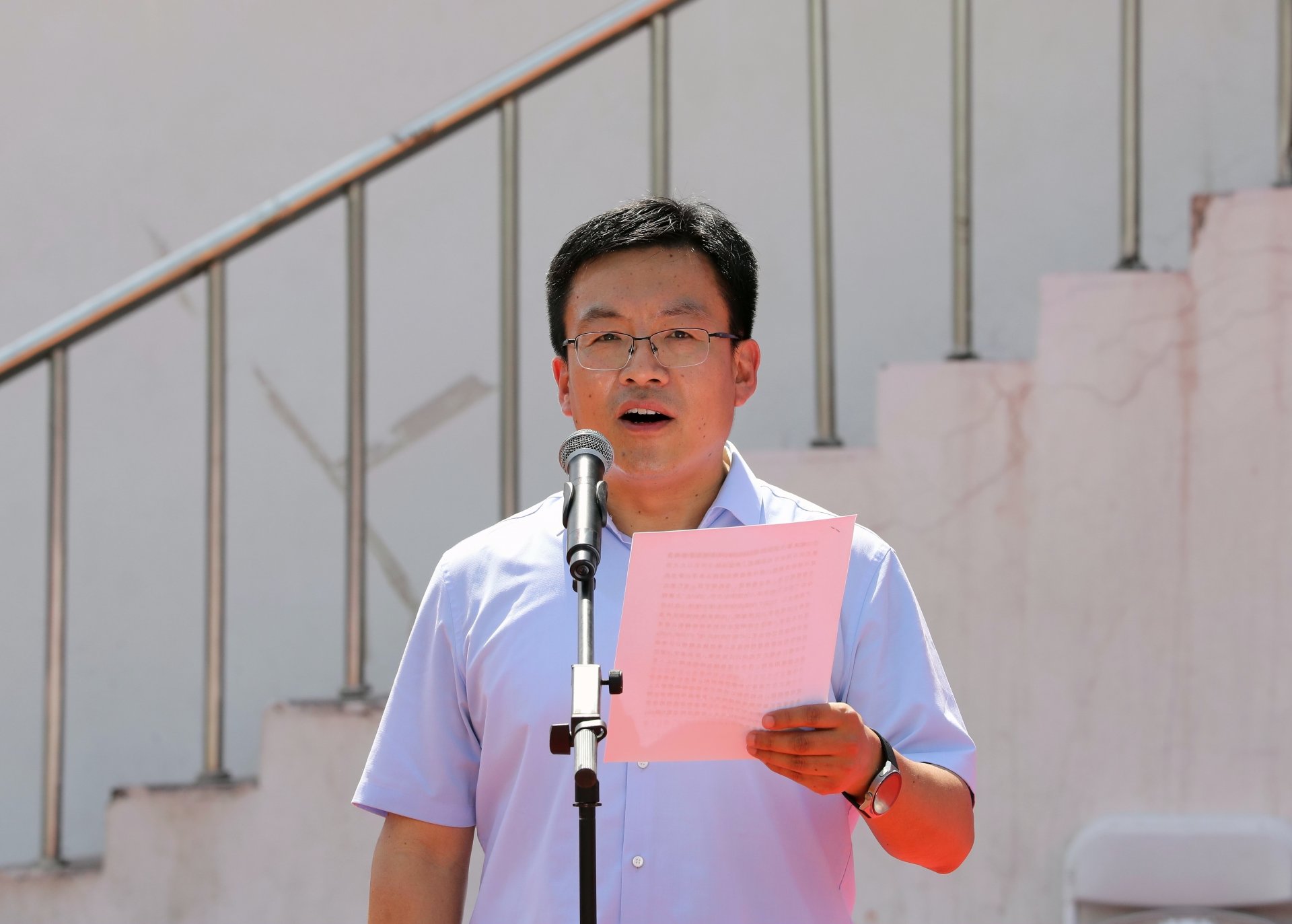 营造和谐美丽的导学关系
